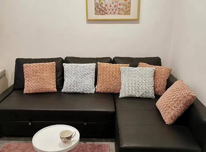 Апартаменты Heart Of Old Town *